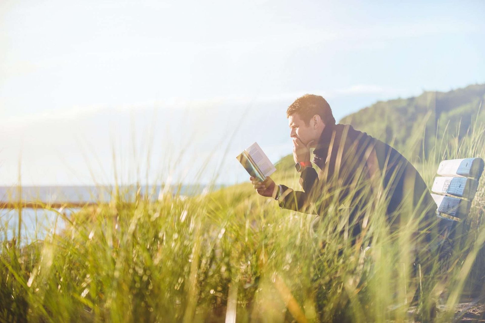 How can I improve my concentration while listening? - Reading in nature is calming