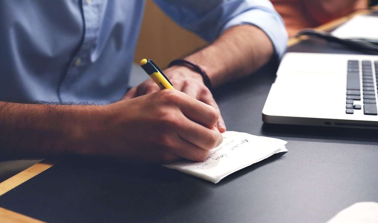 mastering the art of persuasive writing for career advancement